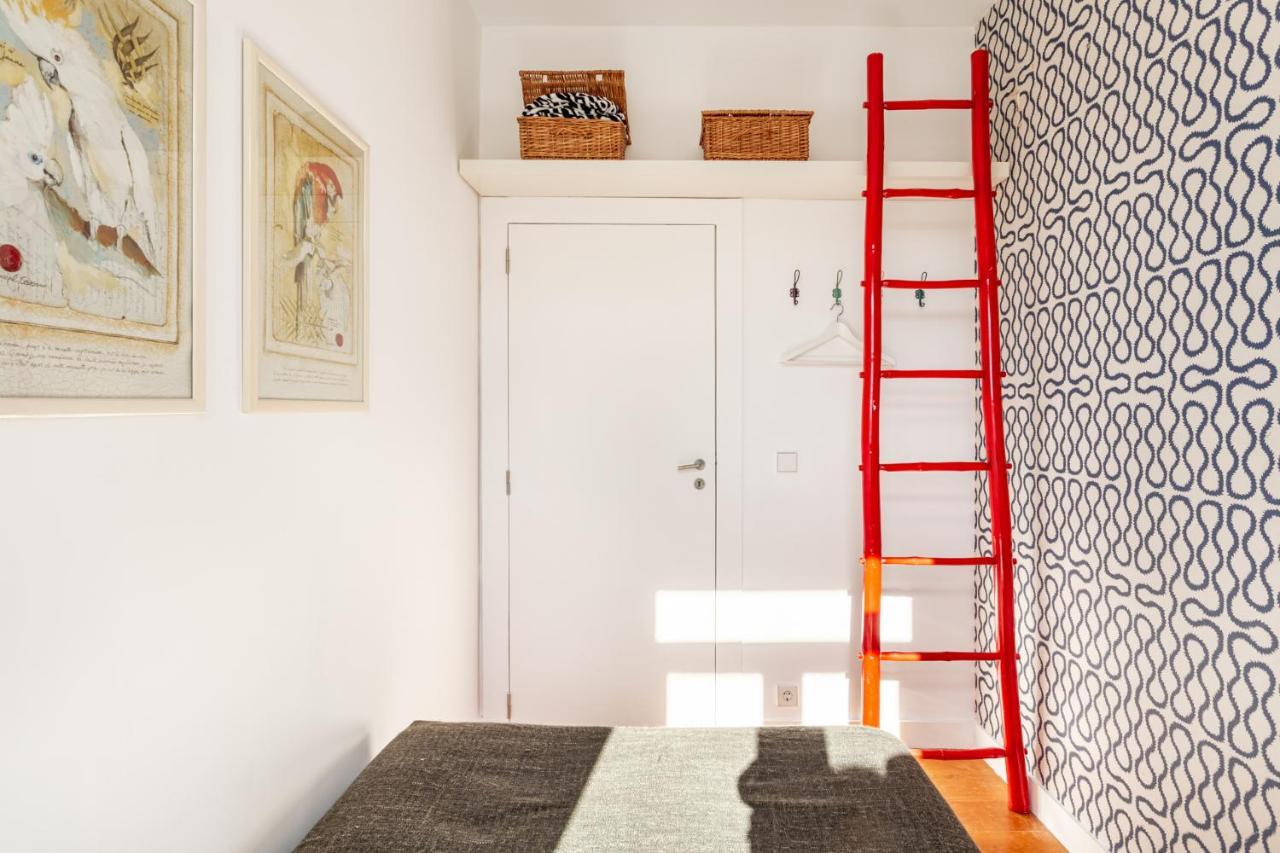 Joivy Chic 2Br Apt In Bairro Alto, 2Mins To Sao Pedro De Alcantara Viewpoint Lisboa Exteriér fotografie